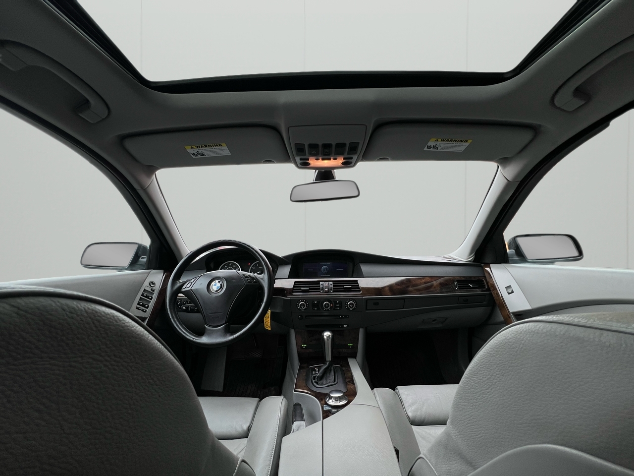 BMW 5-Series 530xi 2006