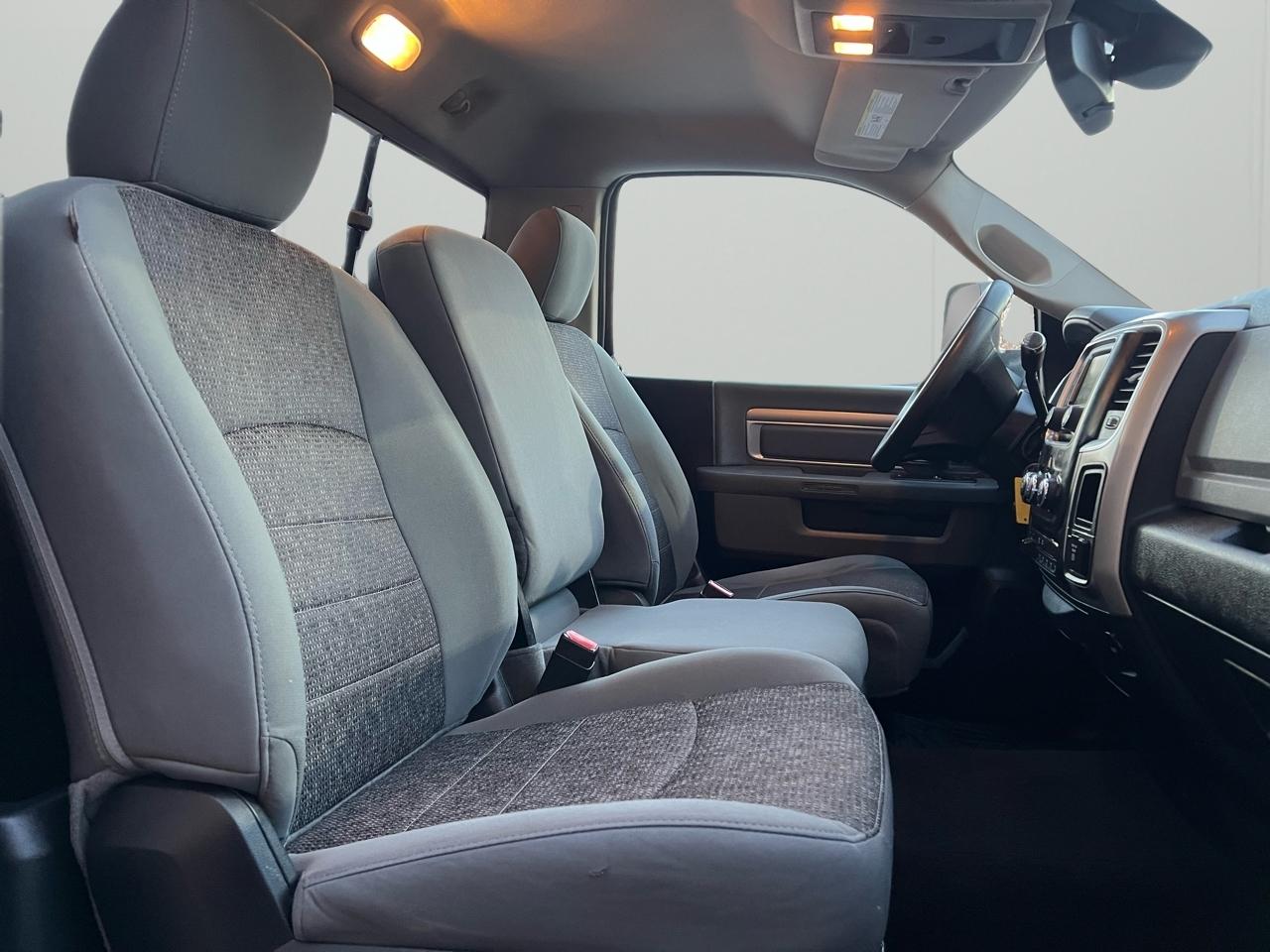 RAM 2500 SLT 4WD 2015