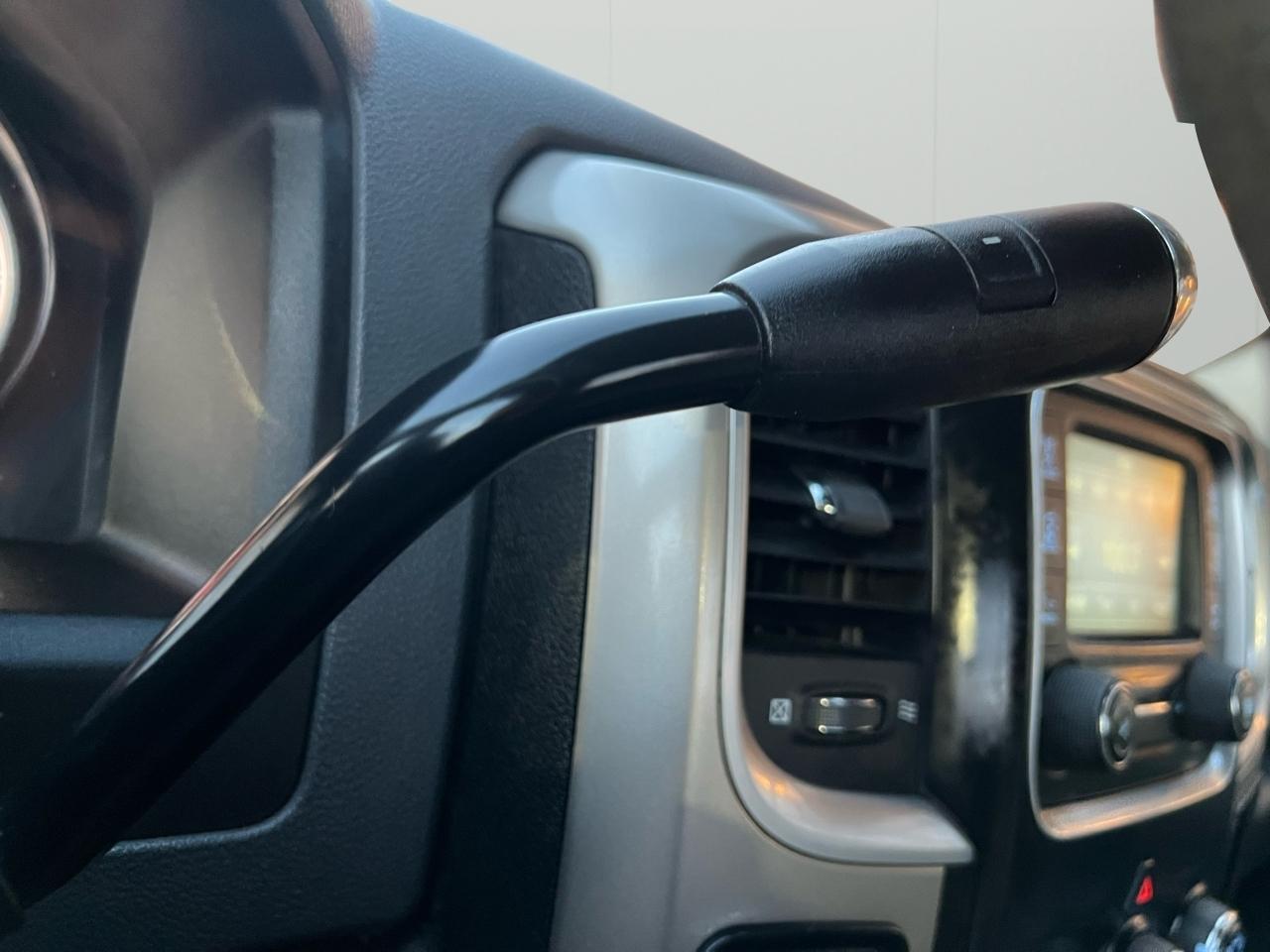 RAM 2500 SLT 4WD 2015