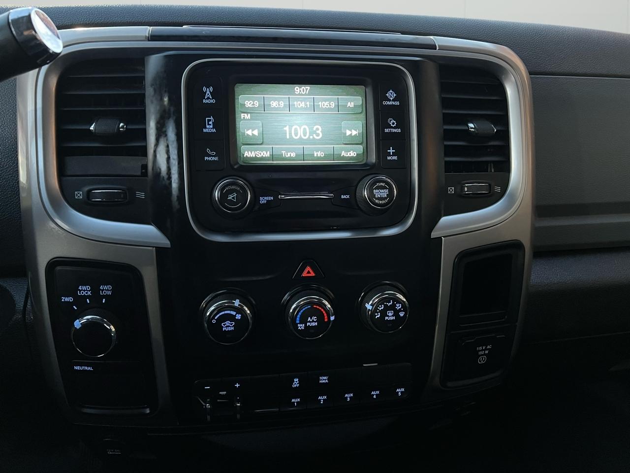 RAM 2500 SLT 4WD 2015