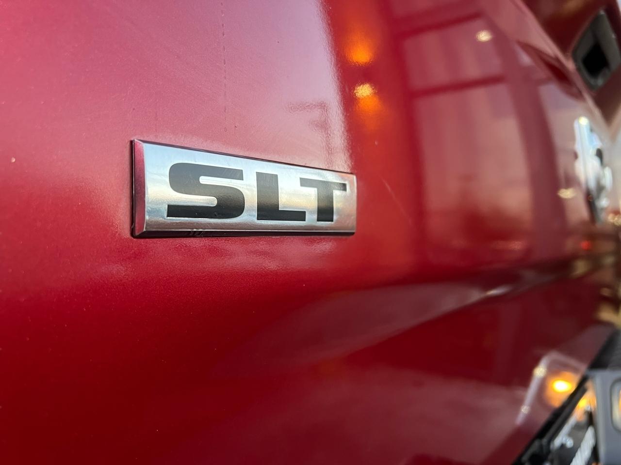 RAM 2500 SLT 4WD 2015