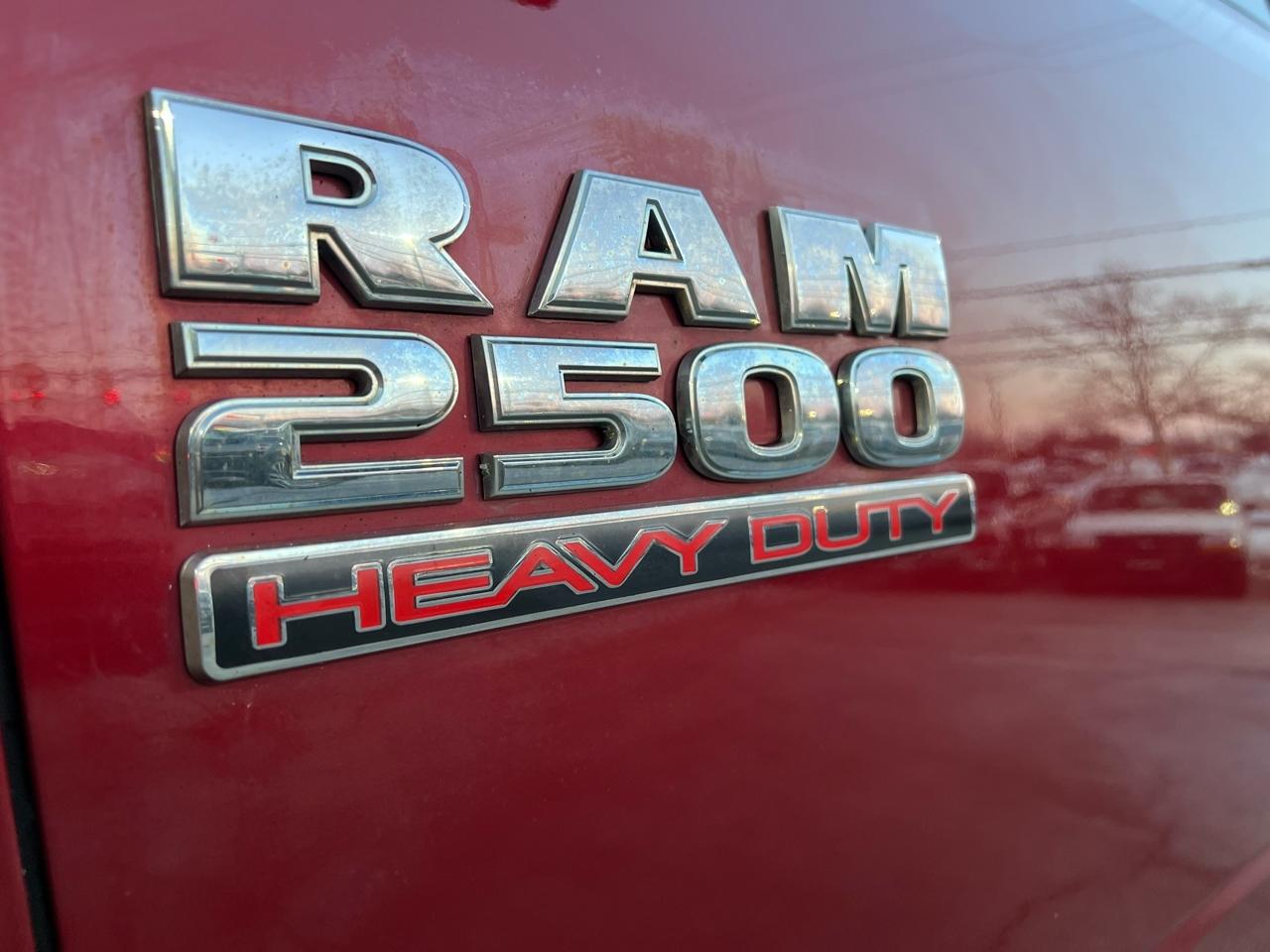 RAM 2500 SLT 4WD 2015