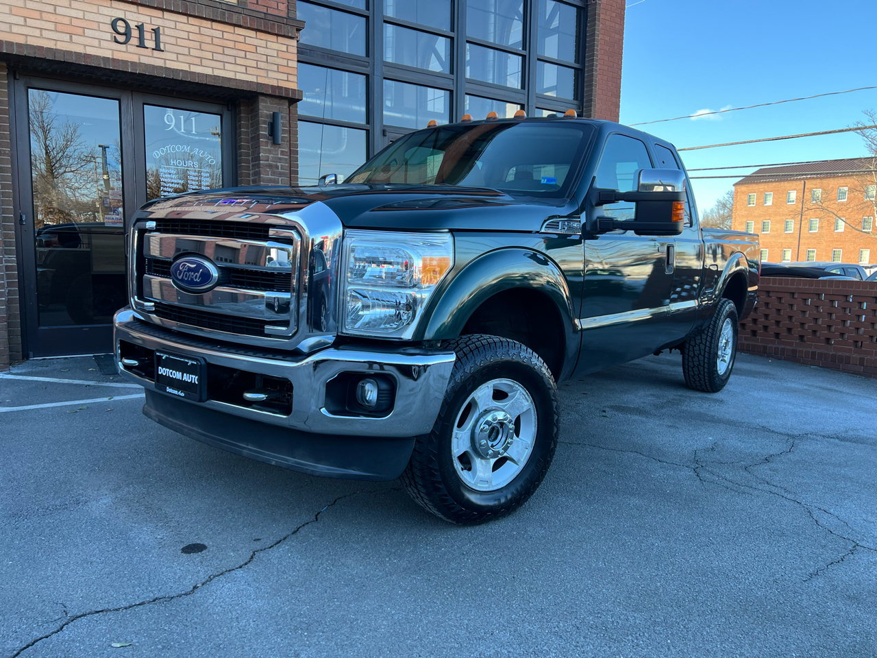 Ford F-250 SD XLT SuperCab Long Bed 4WD 2011