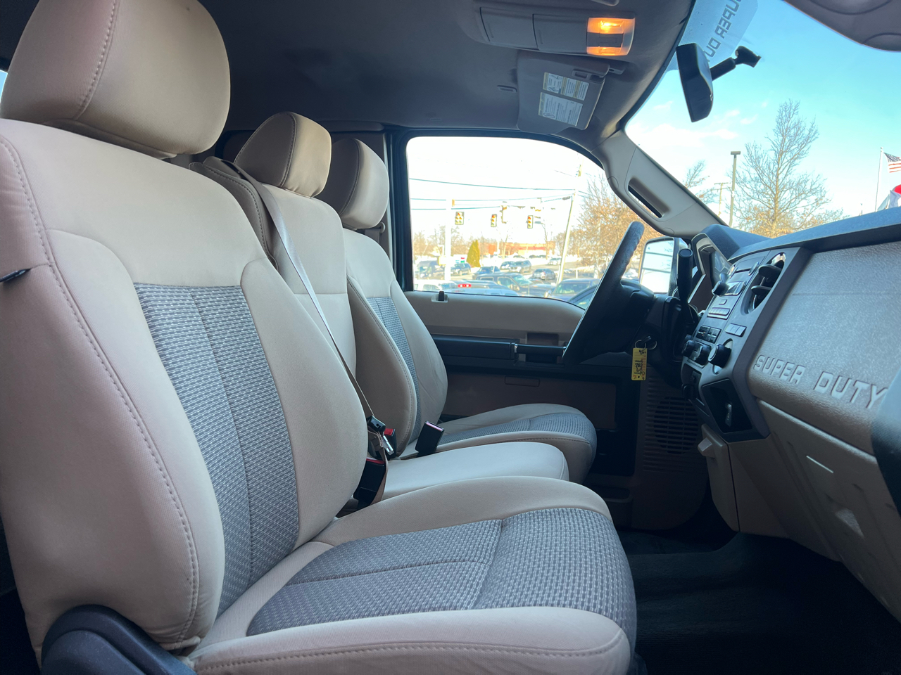 Ford F-250 SD XLT SuperCab Long Bed 4WD 2011