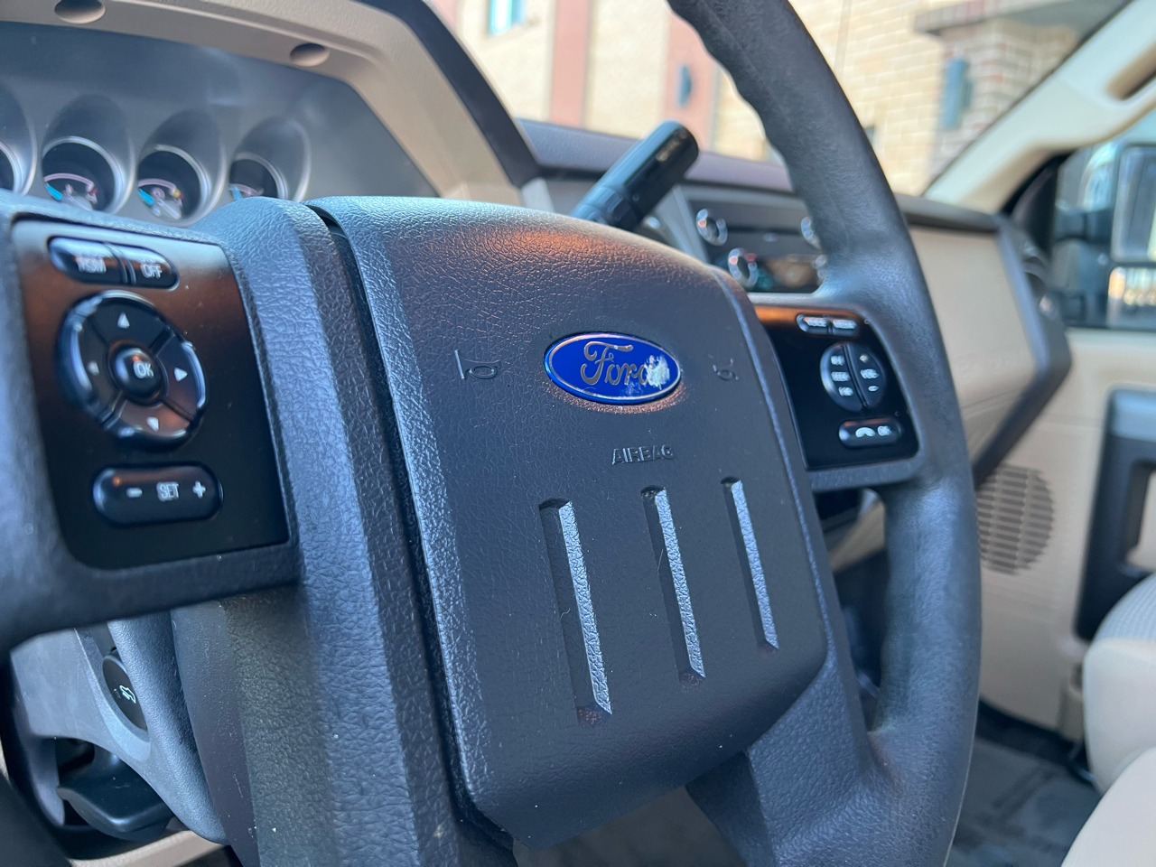 Ford F-250 SD XLT SuperCab Long Bed 4WD 2011