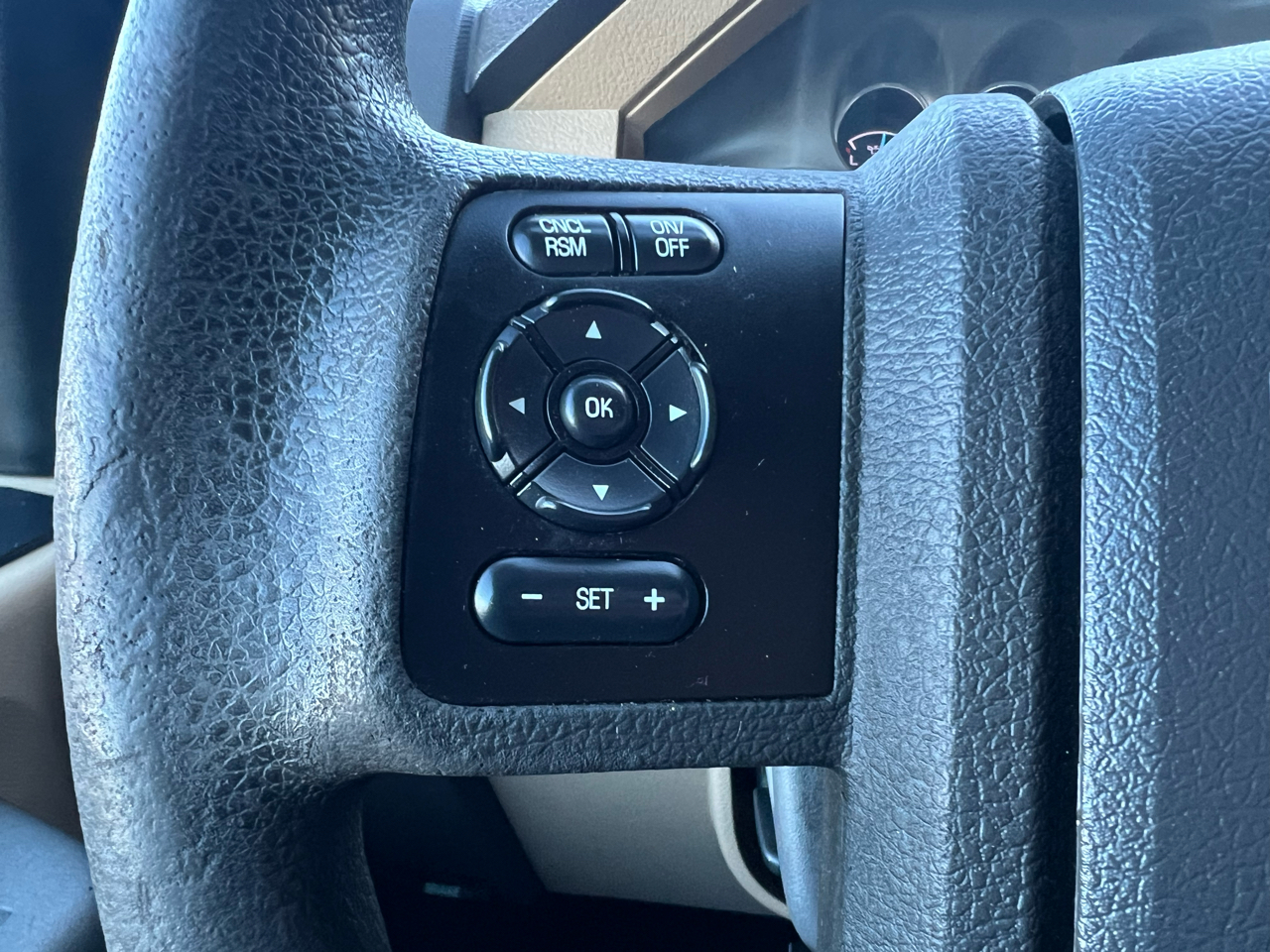 Ford F-250 SD XLT SuperCab Long Bed 4WD 2011