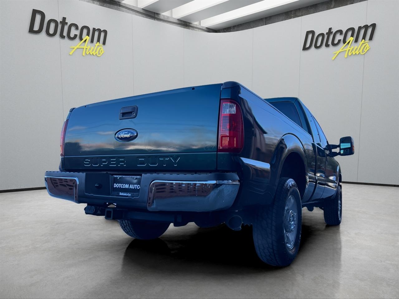 Ford F-250 SD XLT SuperCab Short Bed 4WD 2011