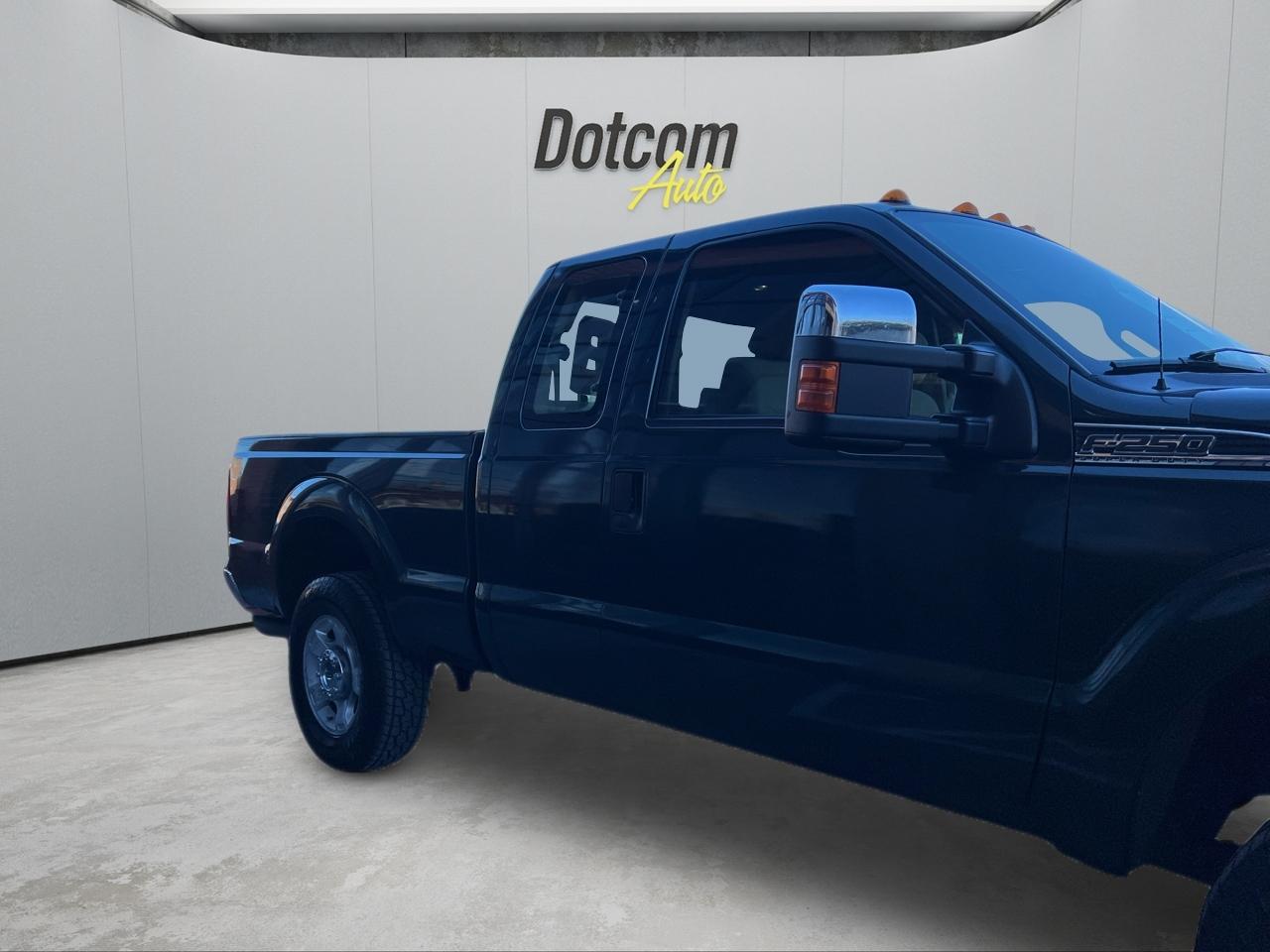 Ford F-250 SD XLT SuperCab Short Bed 4WD 2011