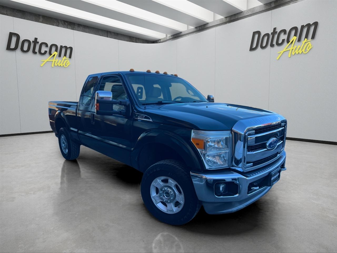 Ford F-250 SD XLT SuperCab Short Bed 4WD 2011
