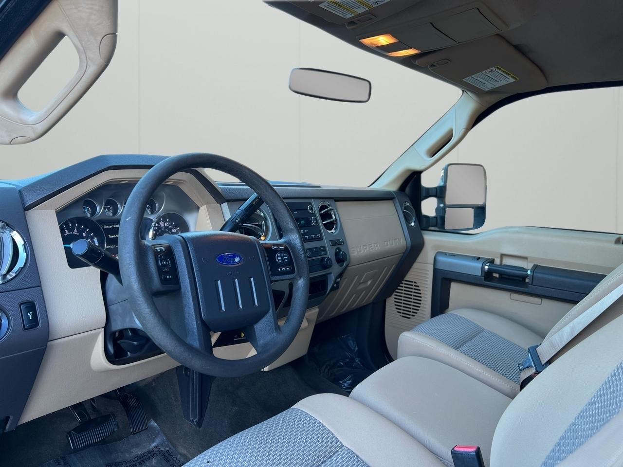 Ford F-250 SD XLT SuperCab Short Bed 4WD 2011