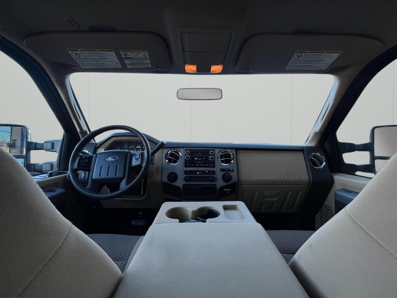 Ford F-250 SD XLT SuperCab Short Bed 4WD 2011