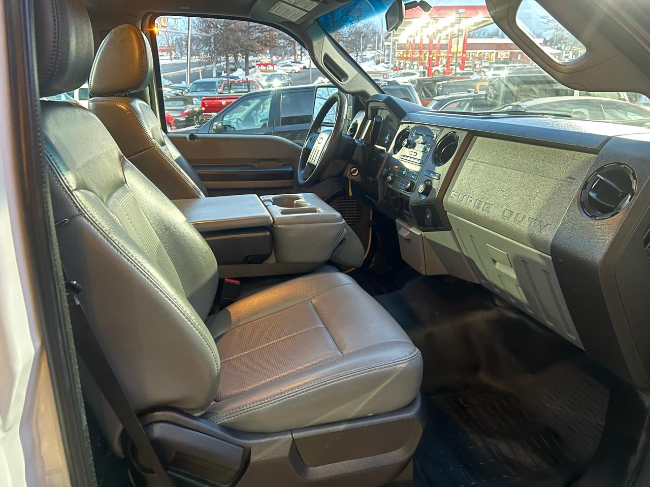 Ford F-250 SD XLT 4WD 2011