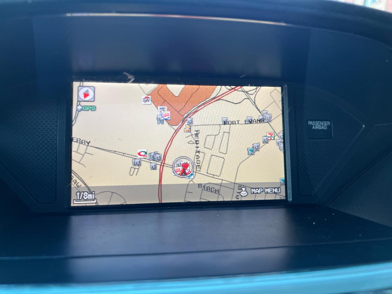 Honda Pilot Touring 4WD 5-Spd AT with DVD 2011