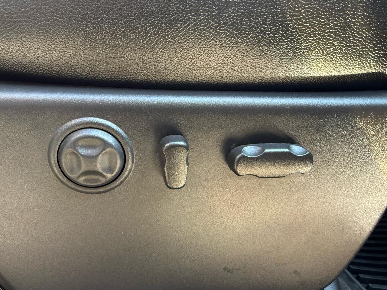 GMC Sierra 2500HD SLT Crew Cab 4WD 2013