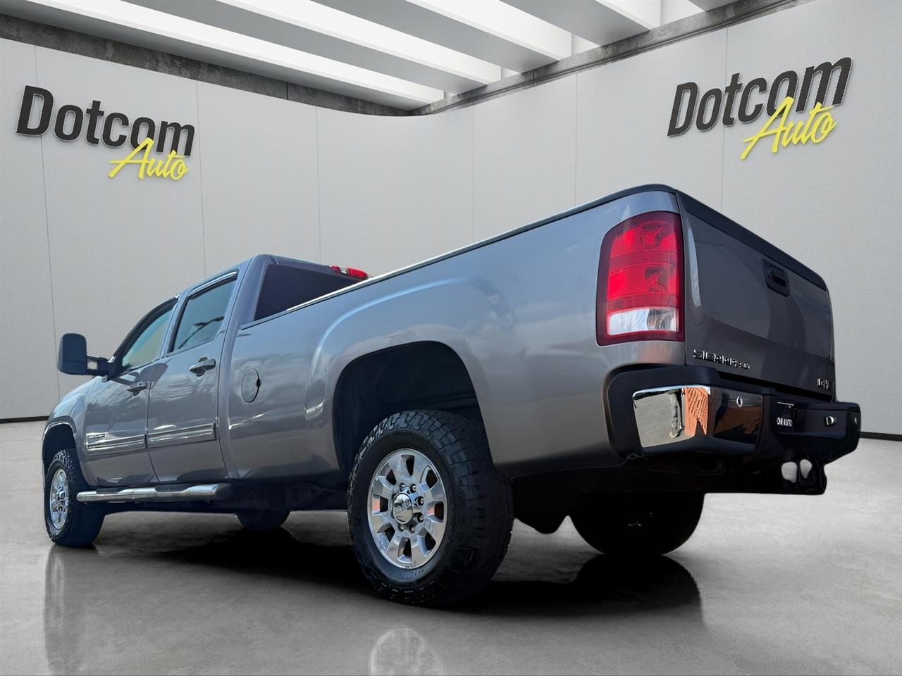 GMC Sierra 2500HD SLT Crew Cab 4WD 2013