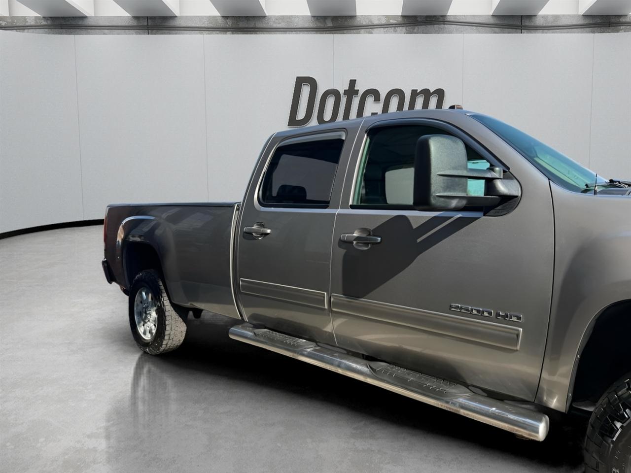 GMC Sierra 2500HD SLT Crew Cab 4WD 2013