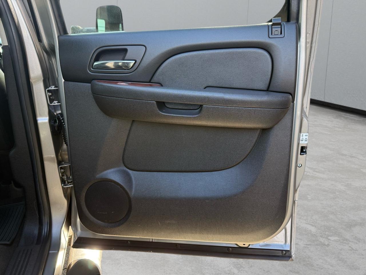 GMC Sierra 2500HD SLT Crew Cab 4WD 2013