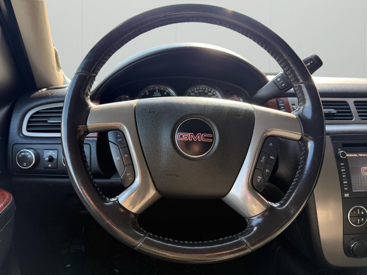 GMC Sierra 2500HD SLT Crew Cab 4WD 2013