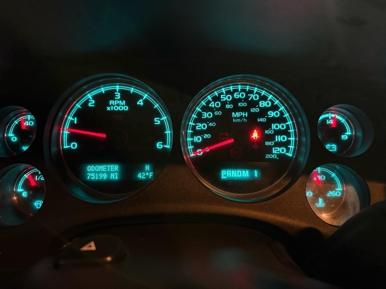 GMC Sierra 2500HD SLT Crew Cab 4WD 2013