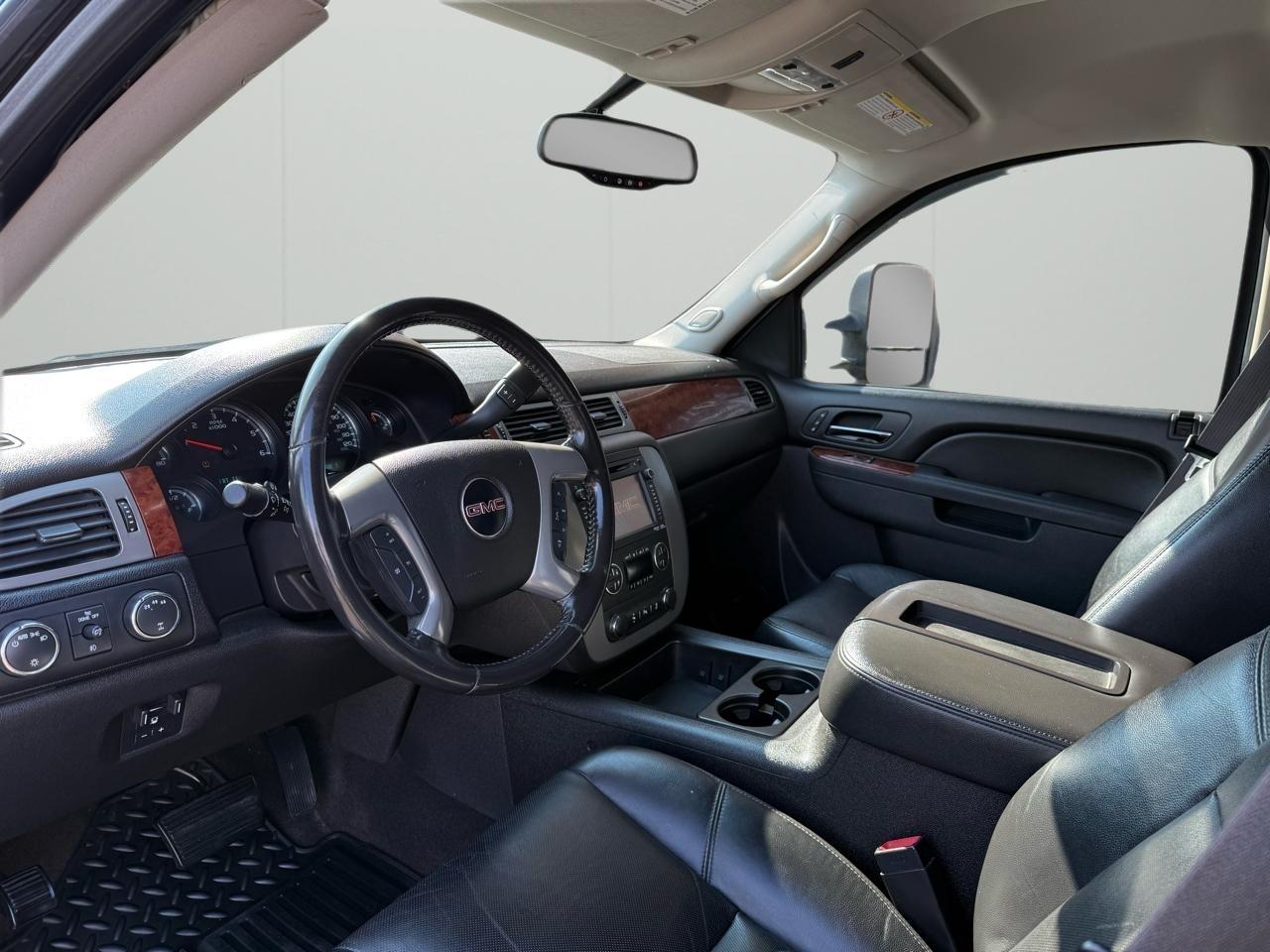 GMC Sierra 2500HD SLT Crew Cab 4WD 2013