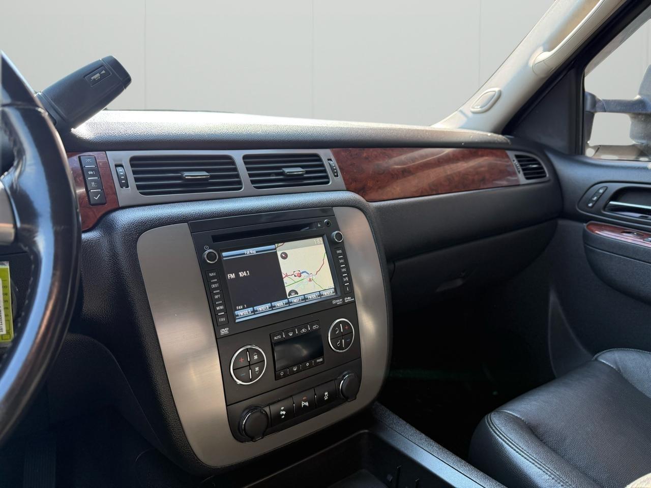 GMC Sierra 2500HD SLT Crew Cab 4WD 2013