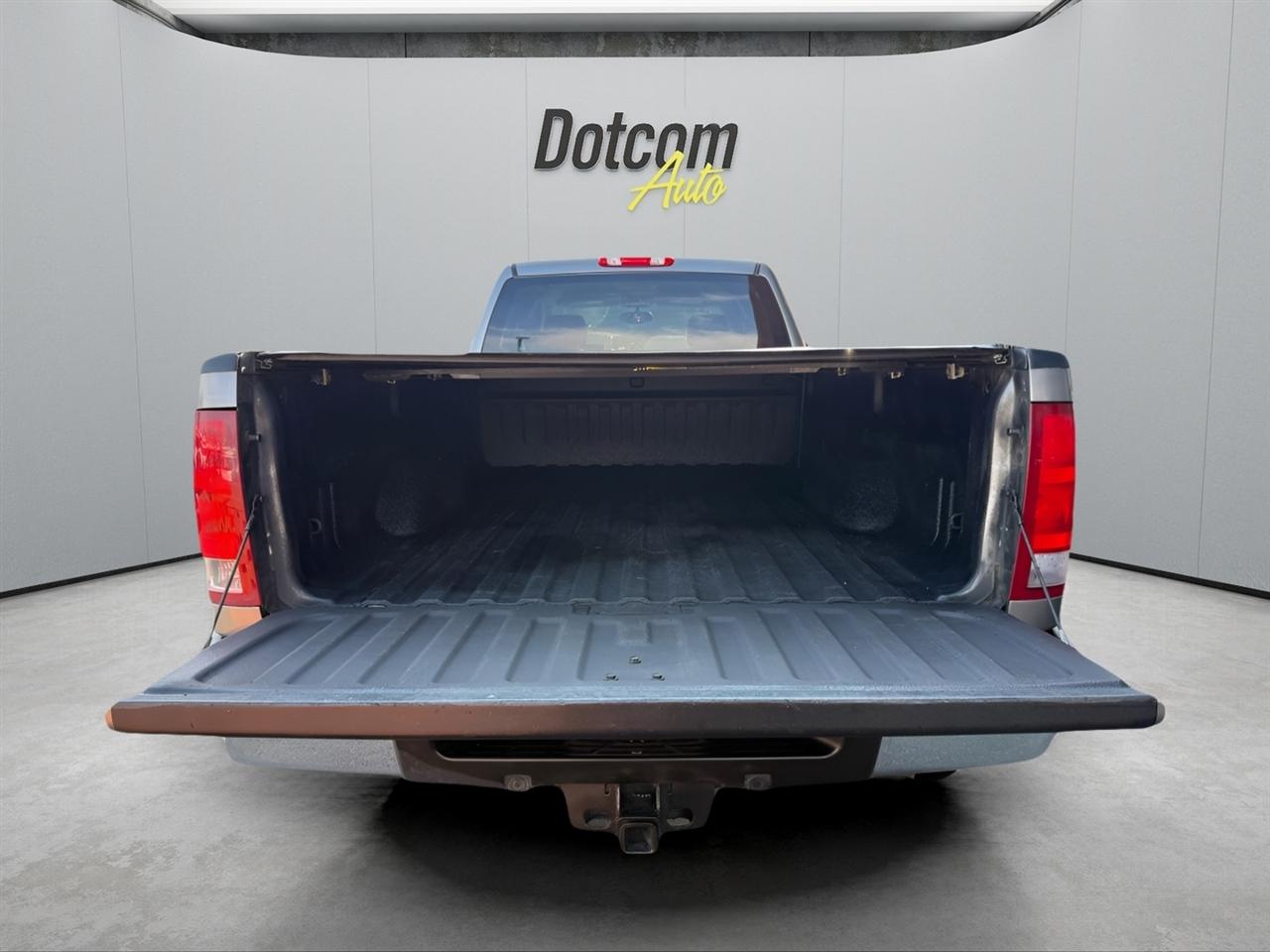 GMC Sierra 2500HD SLT Crew Cab 4WD 2013