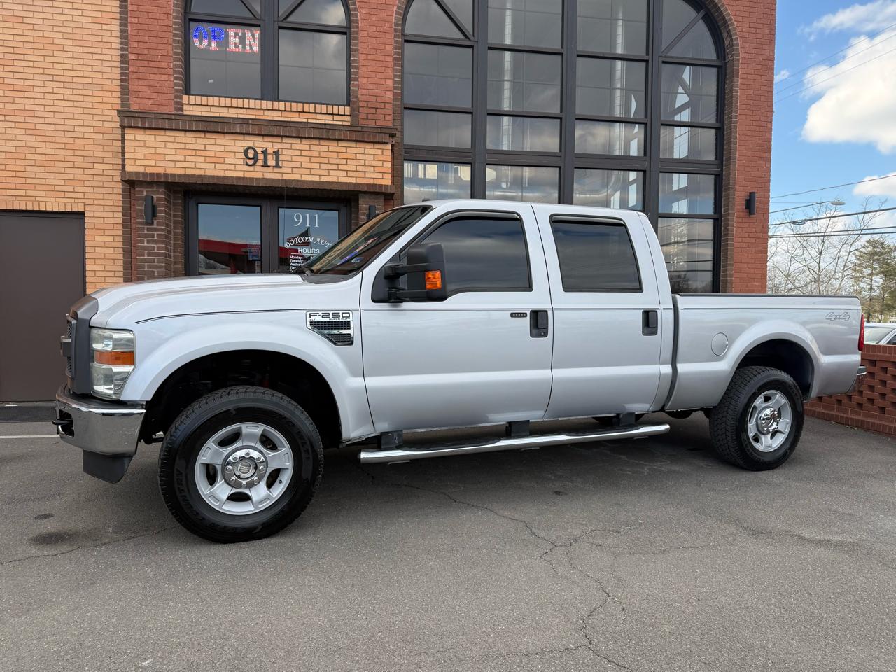 Ford F-250 SD XLT Crew Cab Long Bed 4WD 2008