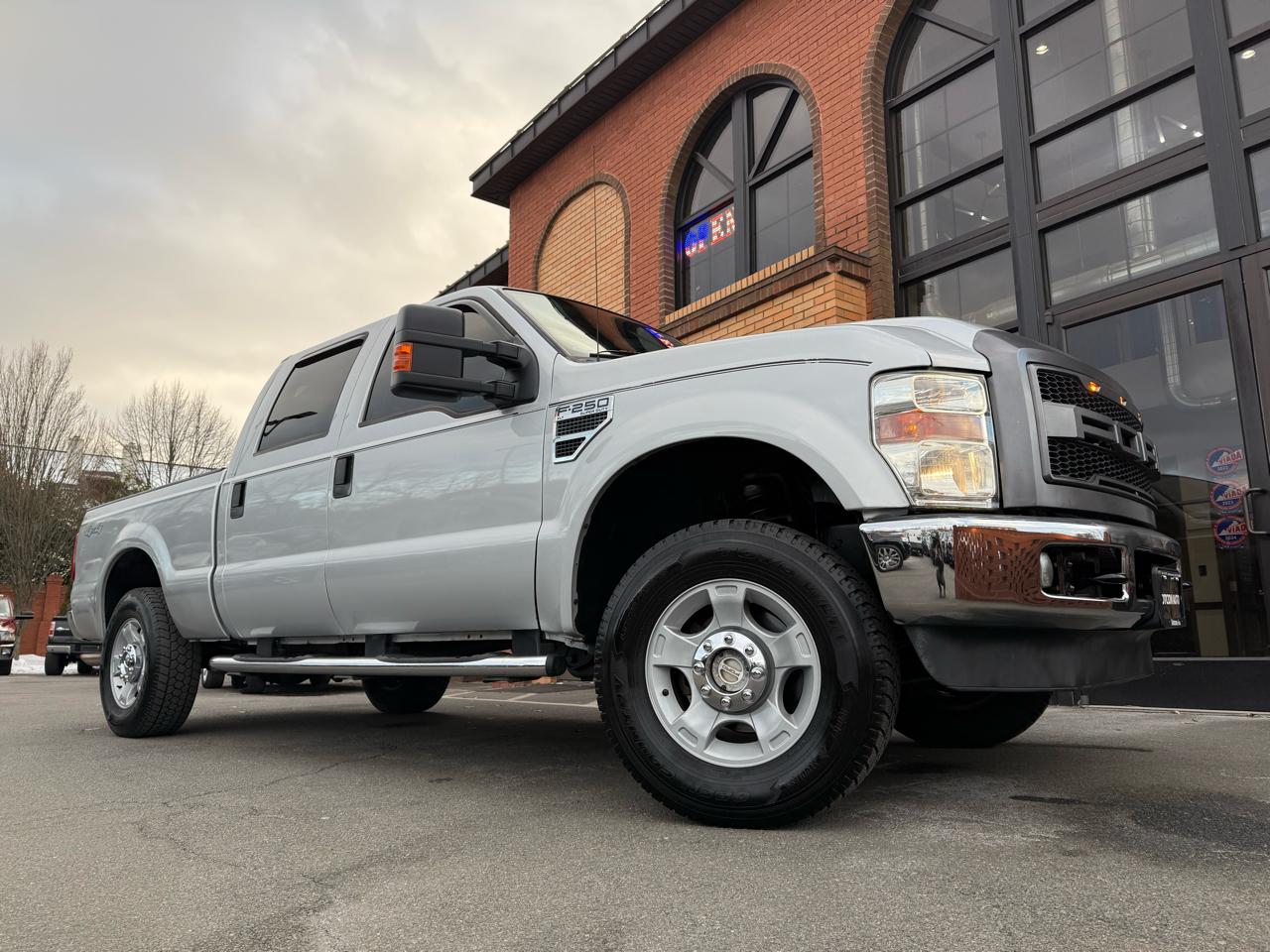 Ford F-250 SD XLT Crew Cab Long Bed 4WD 2008