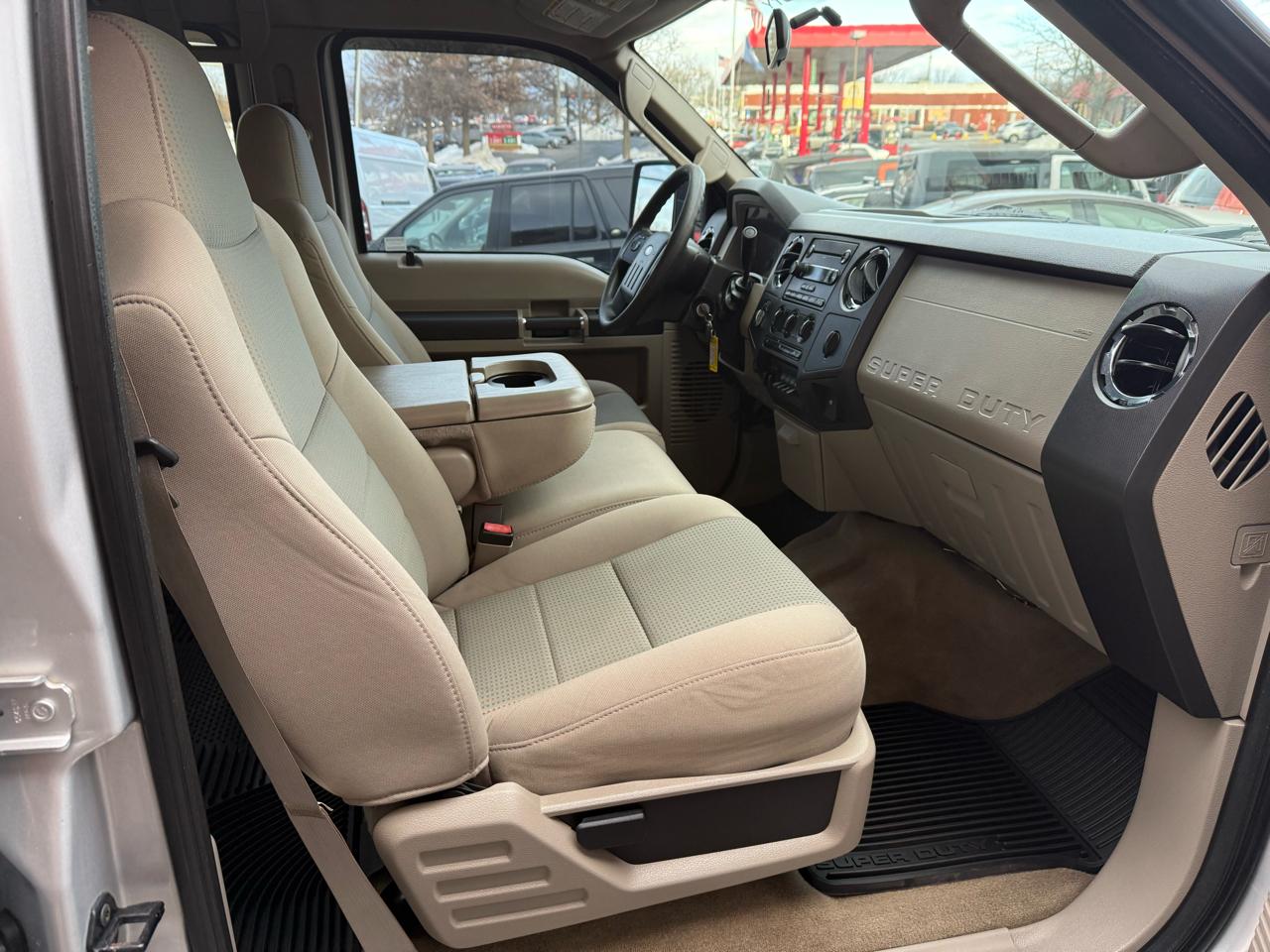 Ford F-250 SD XLT Crew Cab Long Bed 4WD 2008