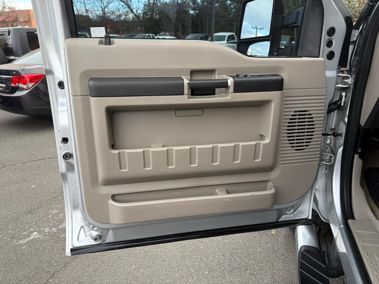 Ford F-250 SD XLT Crew Cab Long Bed 4WD 2008