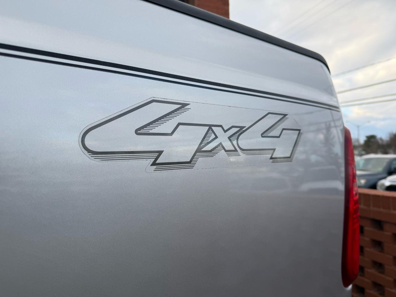 Ford F-250 SD XLT Crew Cab Long Bed 4WD 2008