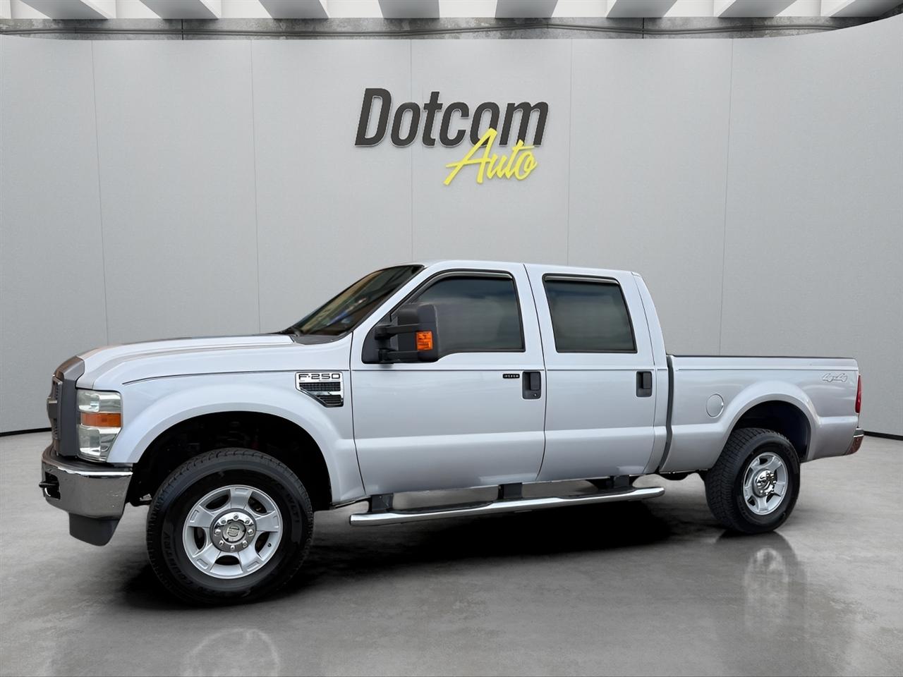 Ford F-250 SD XLT Crew Cab Long Bed 4WD 2008