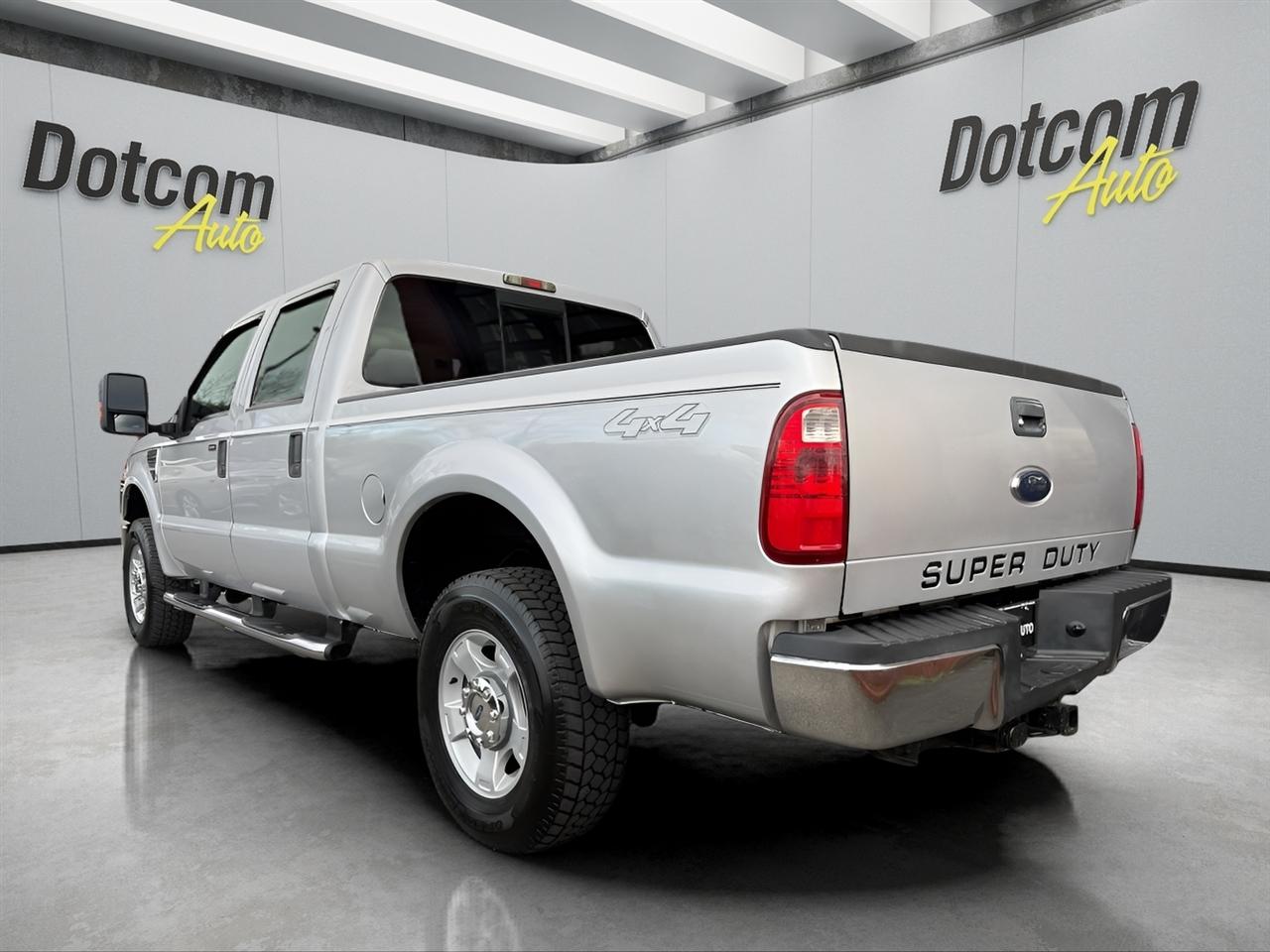 Ford F-250 SD XLT Crew Cab Long Bed 4WD 2008