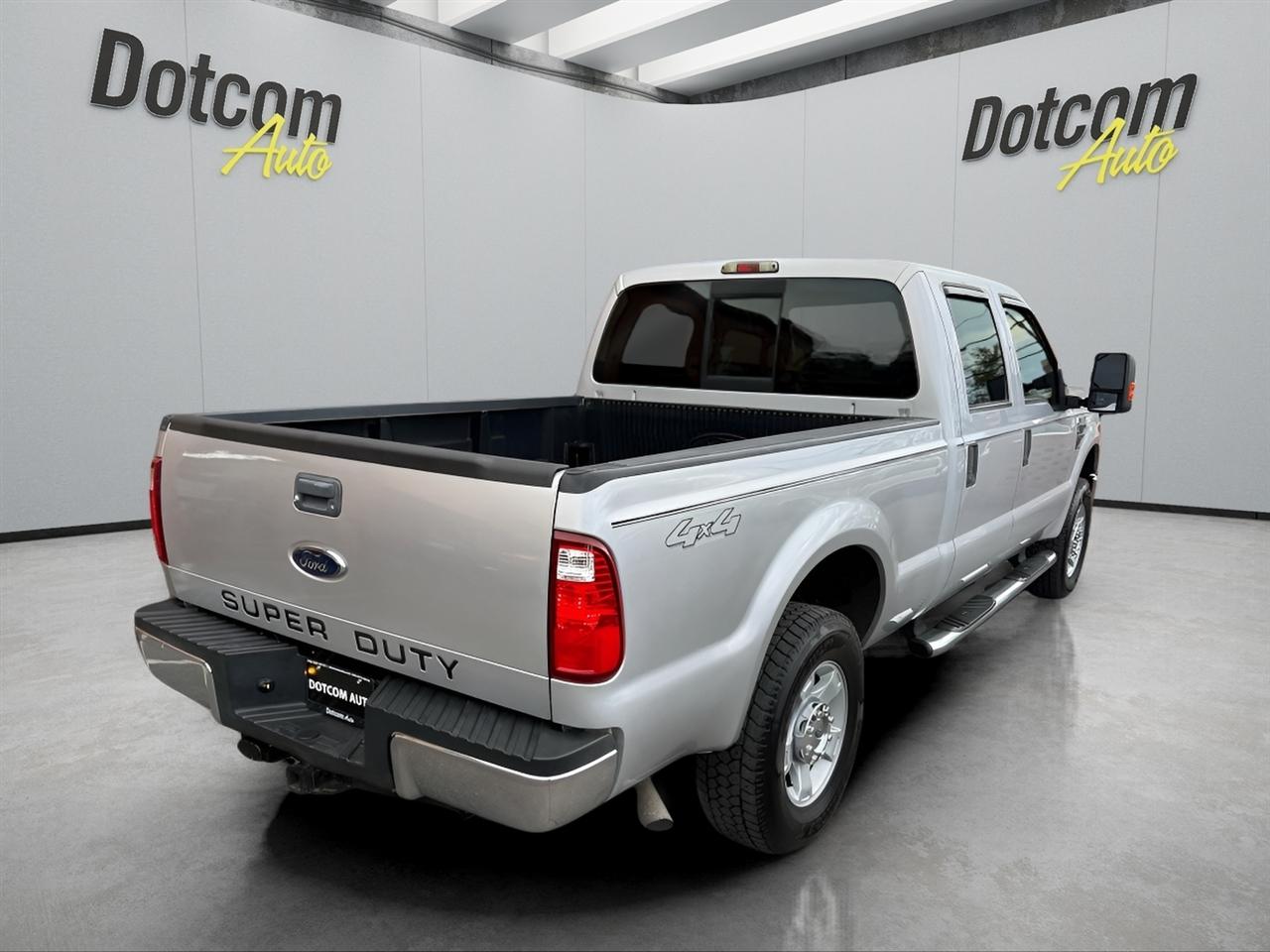 Ford F-250 SD XLT Crew Cab Long Bed 4WD 2008