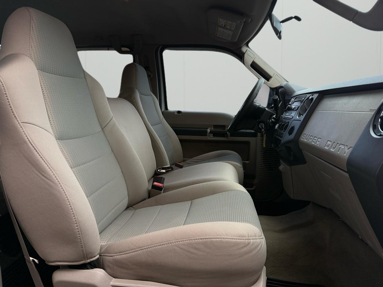 Ford F-250 SD XLT Crew Cab Long Bed 4WD 2008