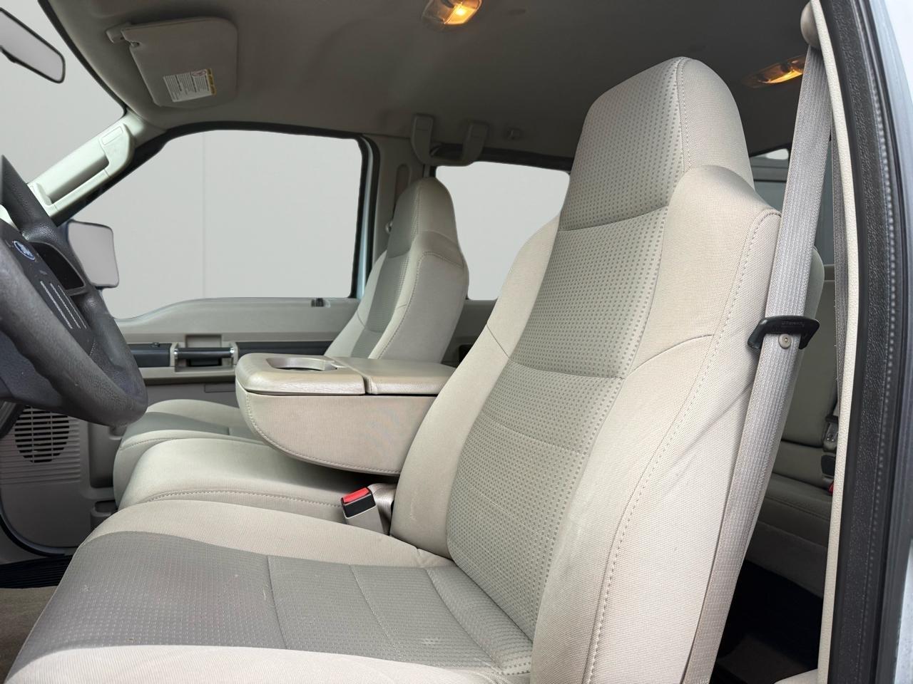 Ford F-250 SD XLT Crew Cab Long Bed 4WD 2008