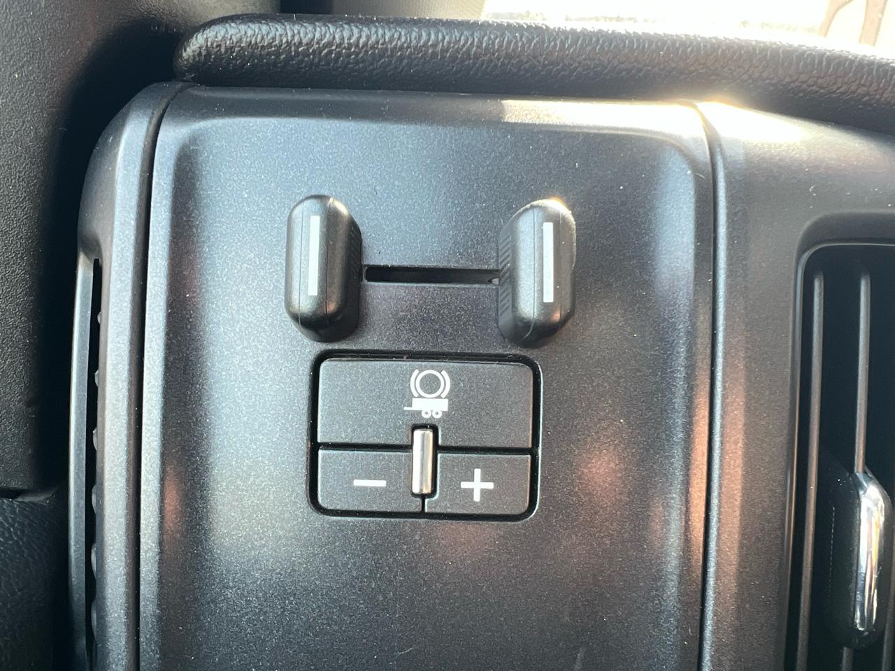 Chevrolet Silverado 2500HD Work Truck Long Box 4WD 2016