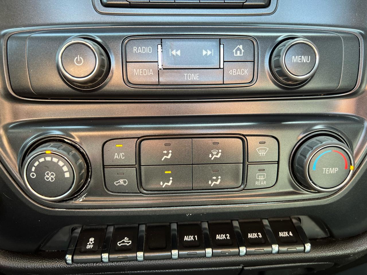 Chevrolet Silverado 2500HD Work Truck Long Box 4WD 2016