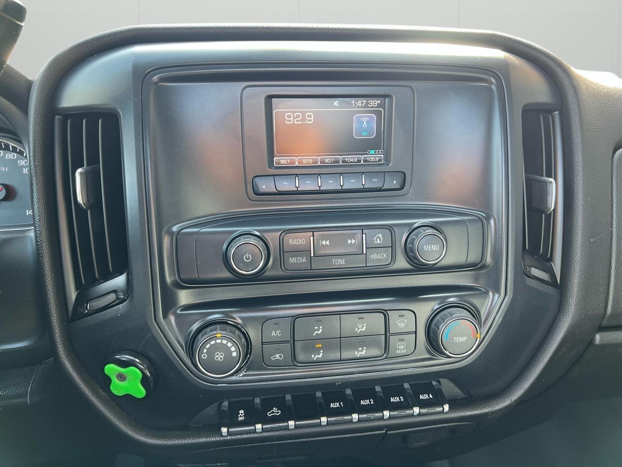 Chevrolet Silverado 2500HD Work Truck Long Box 4WD 2016