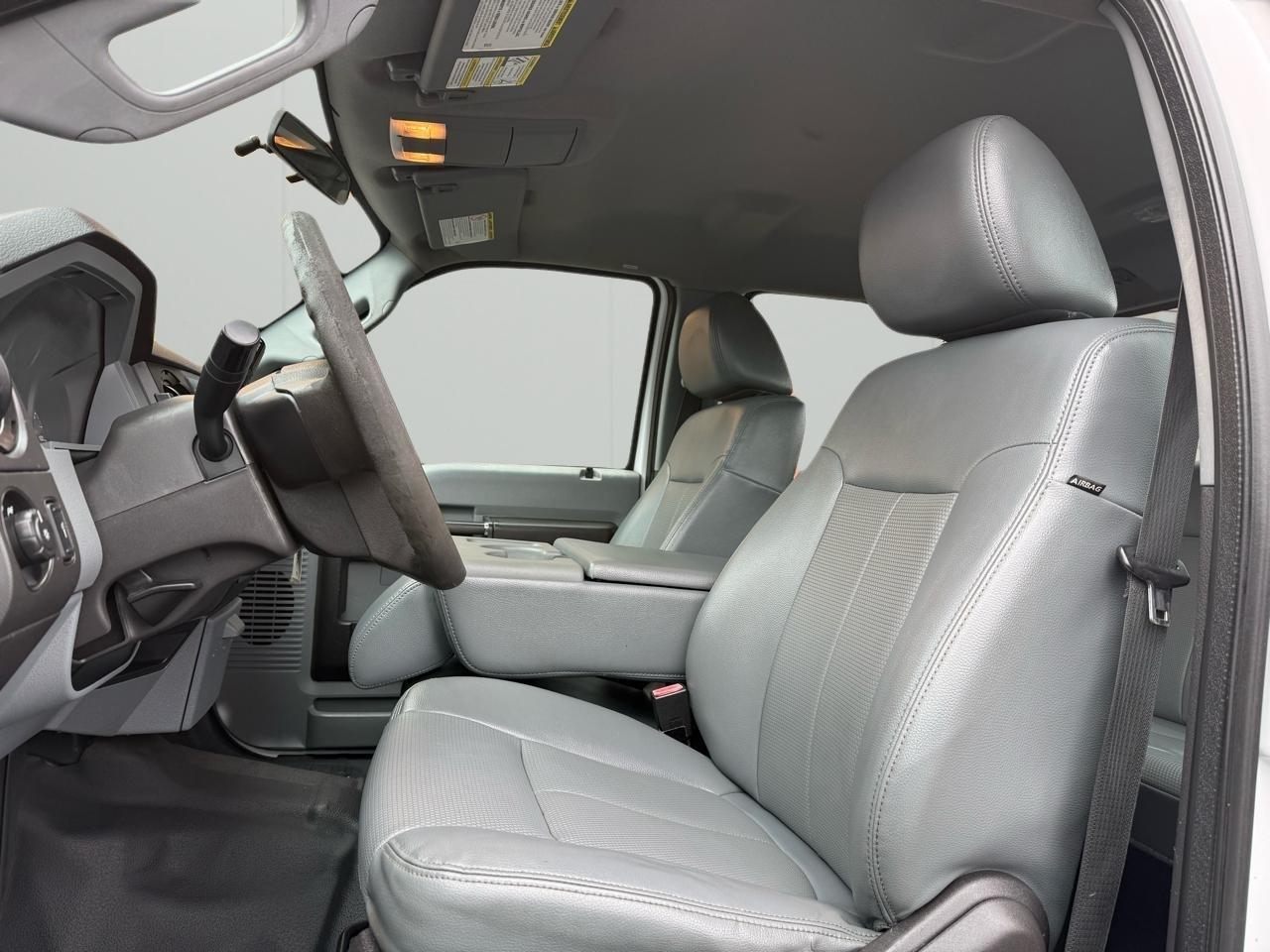 Ford F-350 SD XLT Crew Cab Long Bed 4WD 2016