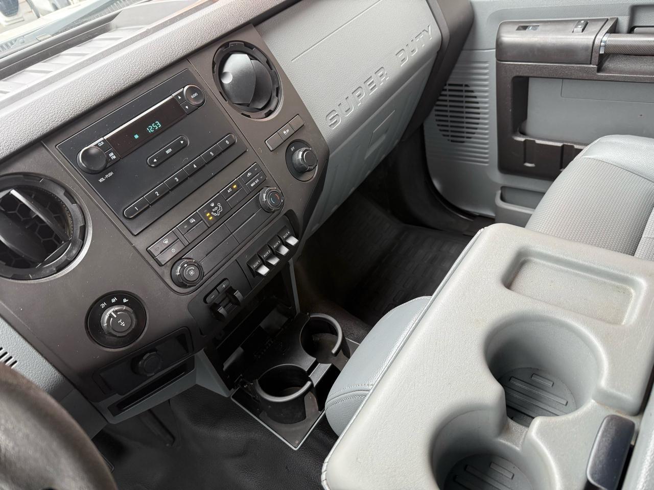 Ford F-350 SD XLT Crew Cab Long Bed 4WD 2016