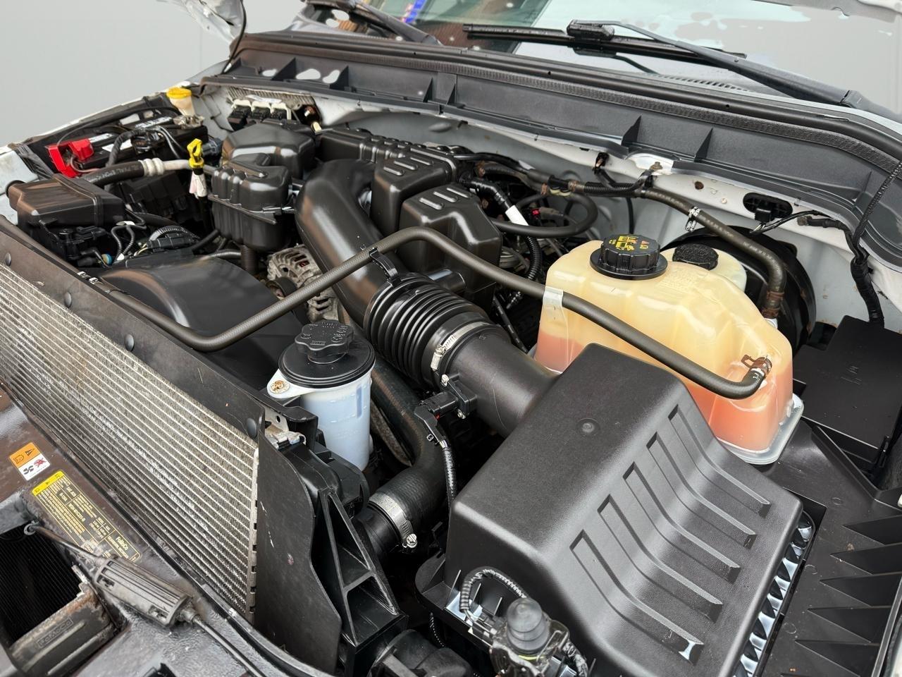 Ford F-350 SD XLT Crew Cab Long Bed 4WD 2016