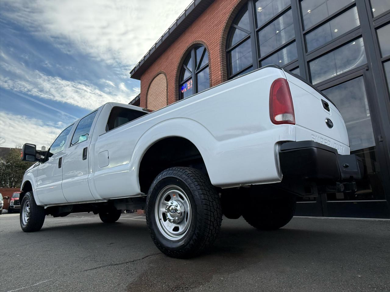 Ford F-350 SD King Ranch Crew Cab Long Bed 4WD 2016