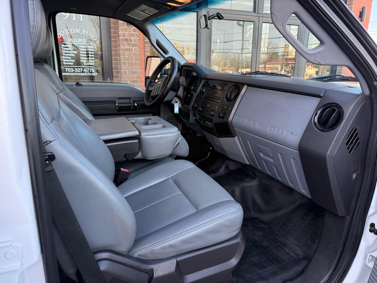 Ford F-350 SD King Ranch Crew Cab Long Bed 4WD 2016