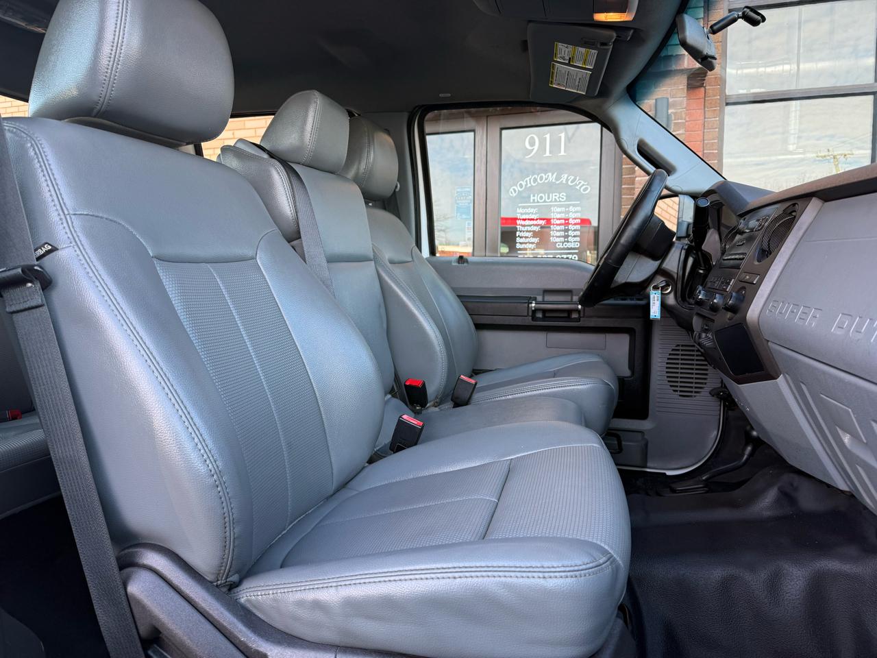 Ford F-350 SD King Ranch Crew Cab Long Bed 4WD 2016