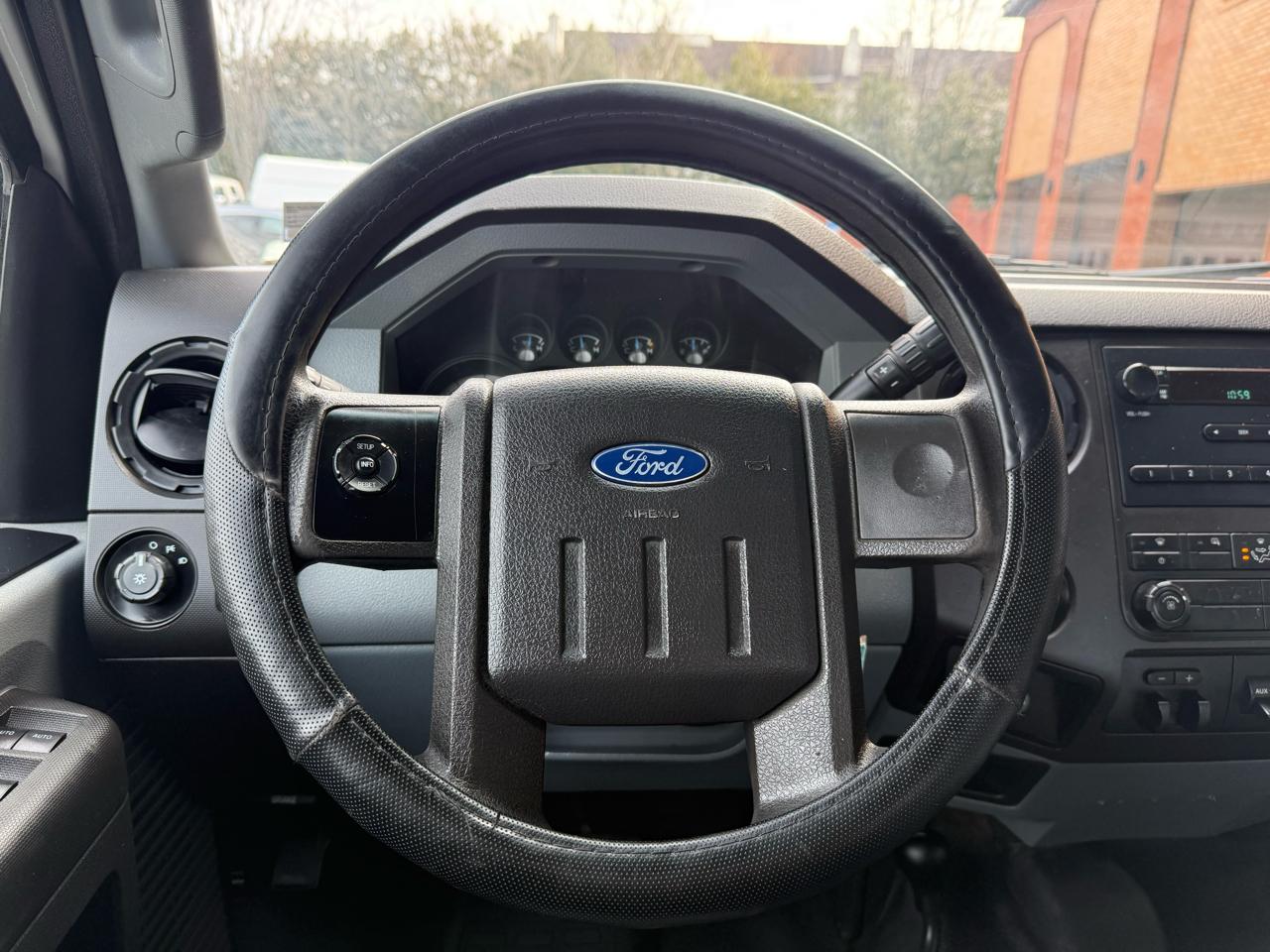 Ford F-350 SD King Ranch Crew Cab Long Bed 4WD 2016