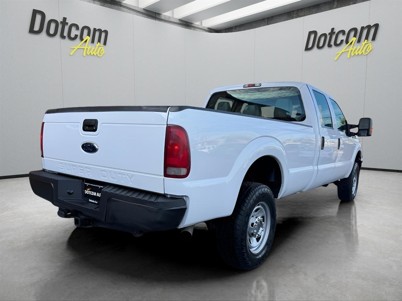 Ford F-350 SD XLT Crew Cab Long Bed 4WD 2016
