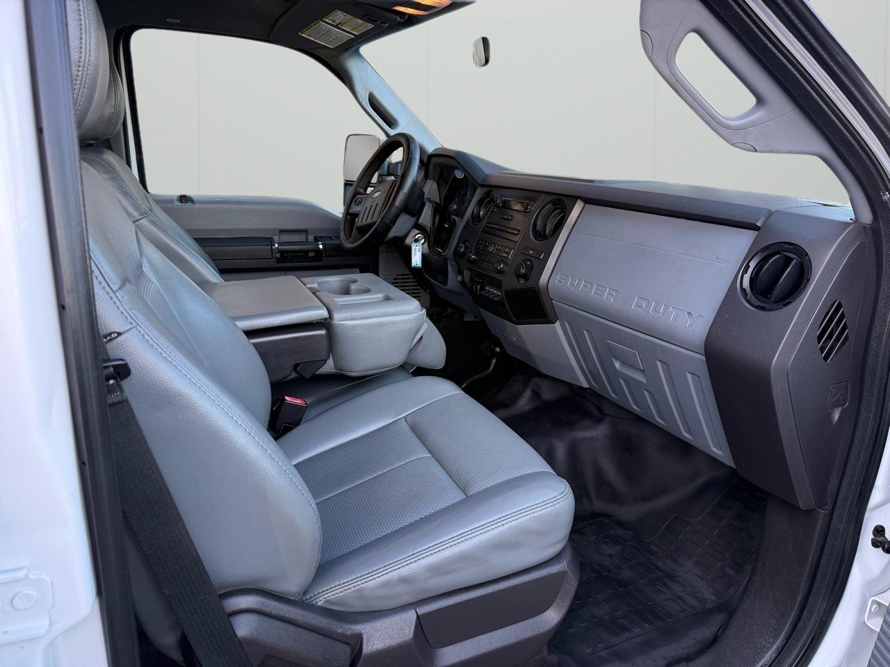 Ford F-350 SD XLT Crew Cab Long Bed 4WD 2016