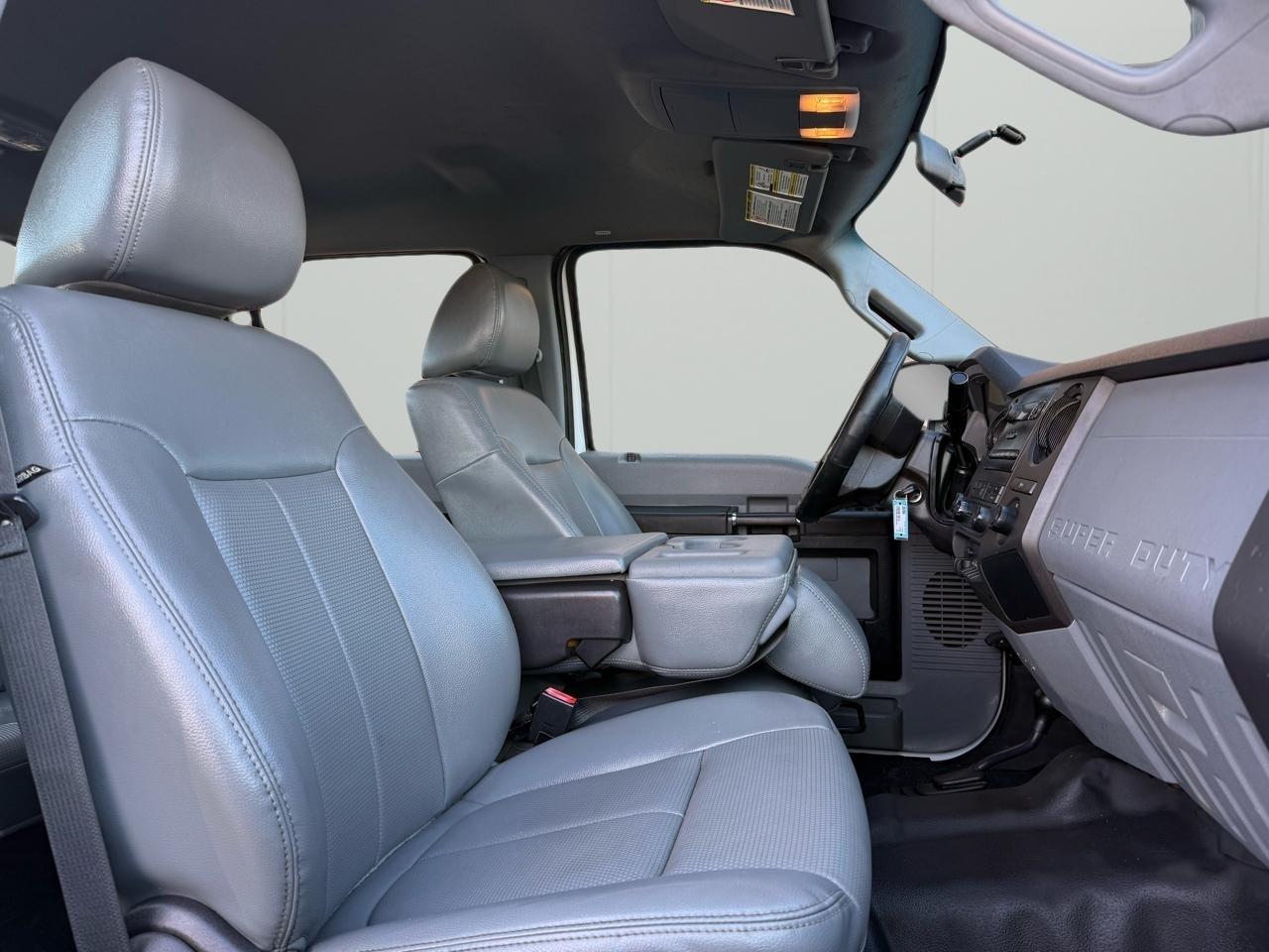 Ford F-350 SD XLT Crew Cab Long Bed 4WD 2016