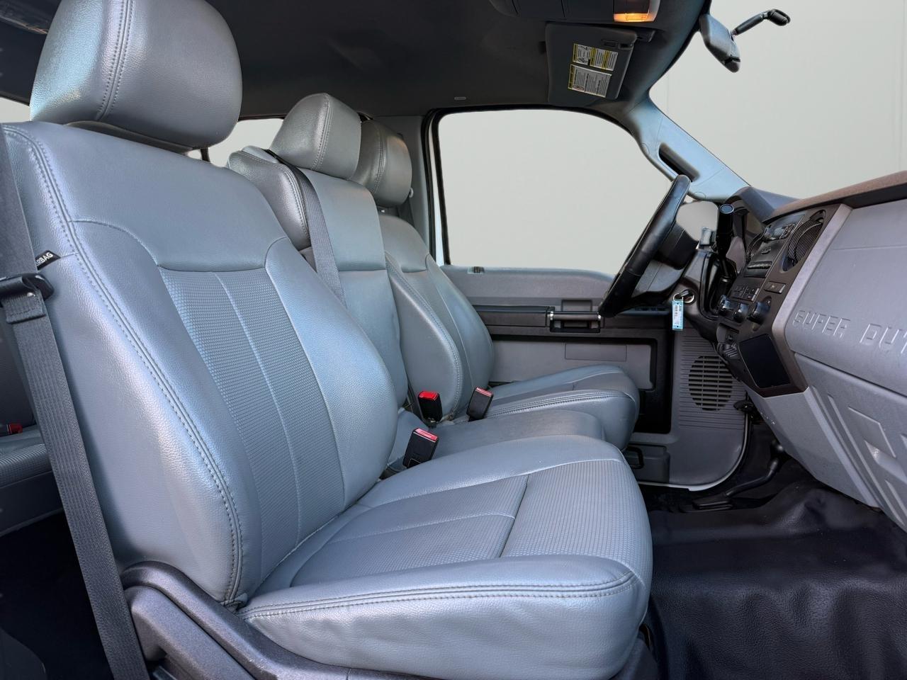 Ford F-350 SD XLT Crew Cab Long Bed 4WD 2016